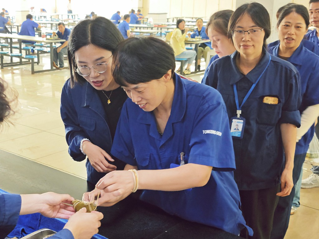 83448c9b571788d64ea107f58d03208d